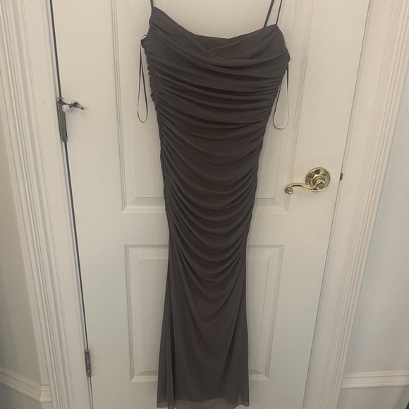Zara Strapless Taupe Dress - Picture 4 of 6